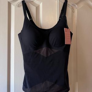 Honeylove liftwear cami in runway